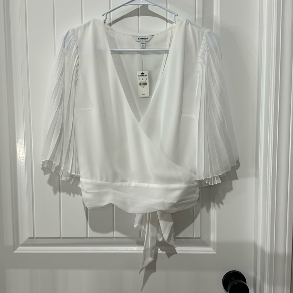 NWT Express Top